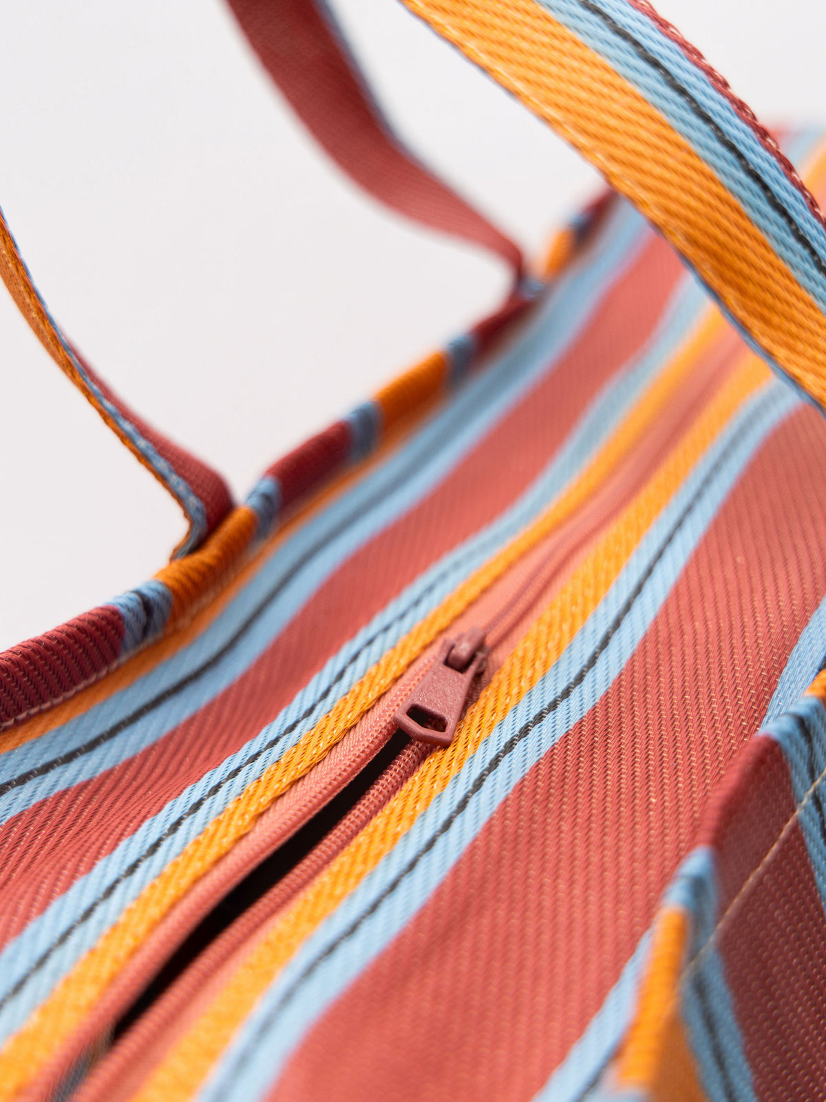 Comporta Long Handle Zip Top Tote